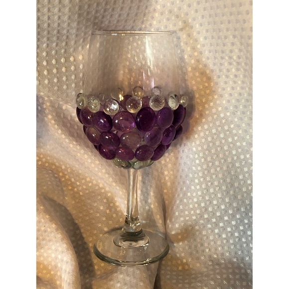 Vase with Water Glasses in Purple - Picture 3 of 4